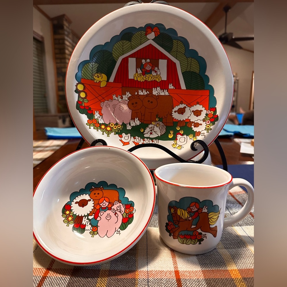 Pfaltzgraff ~ Vintage Child Plate, Bowl & Cup